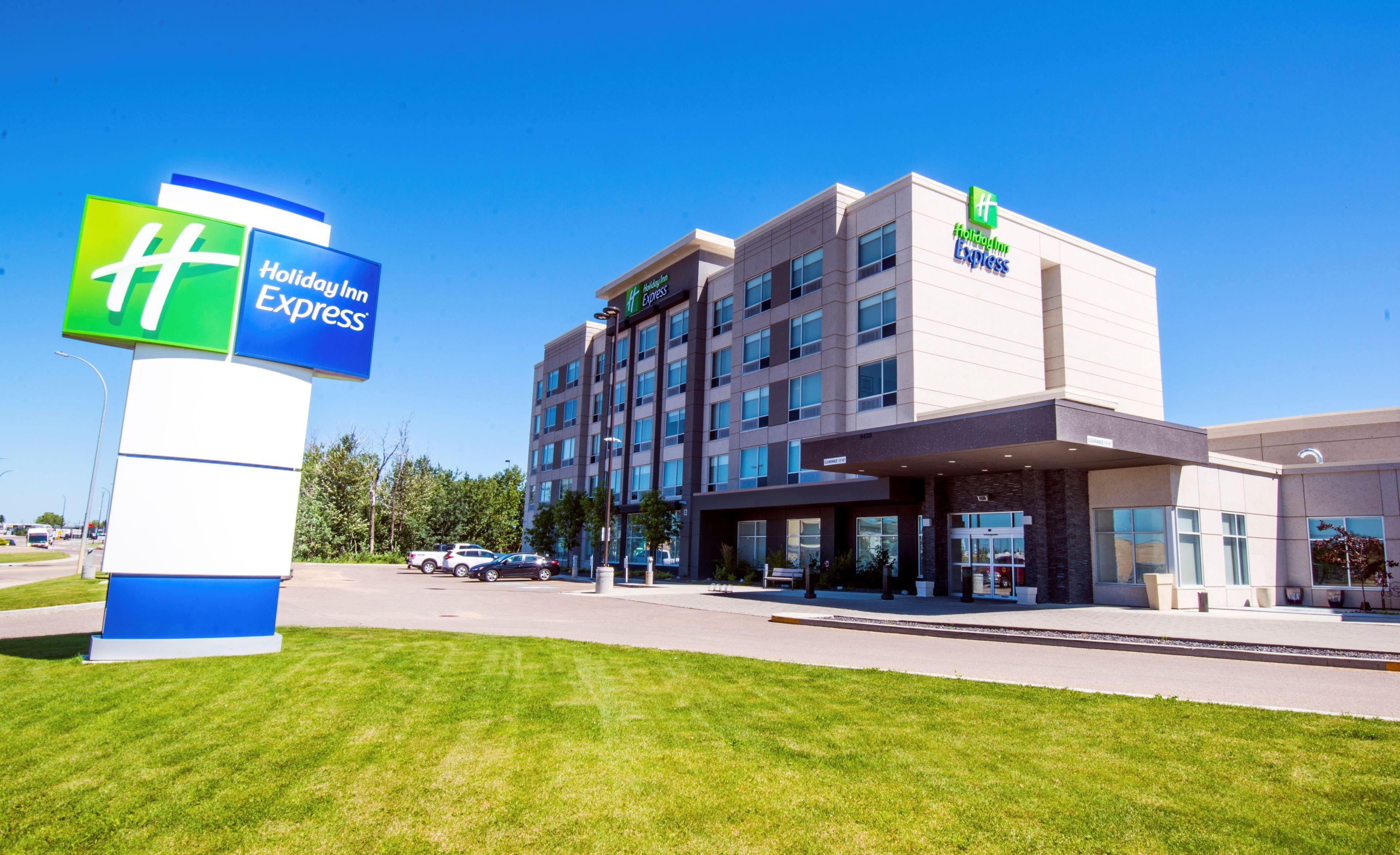 Holiday Inn Express - Red Deer North By Ihg Eksteriør billede