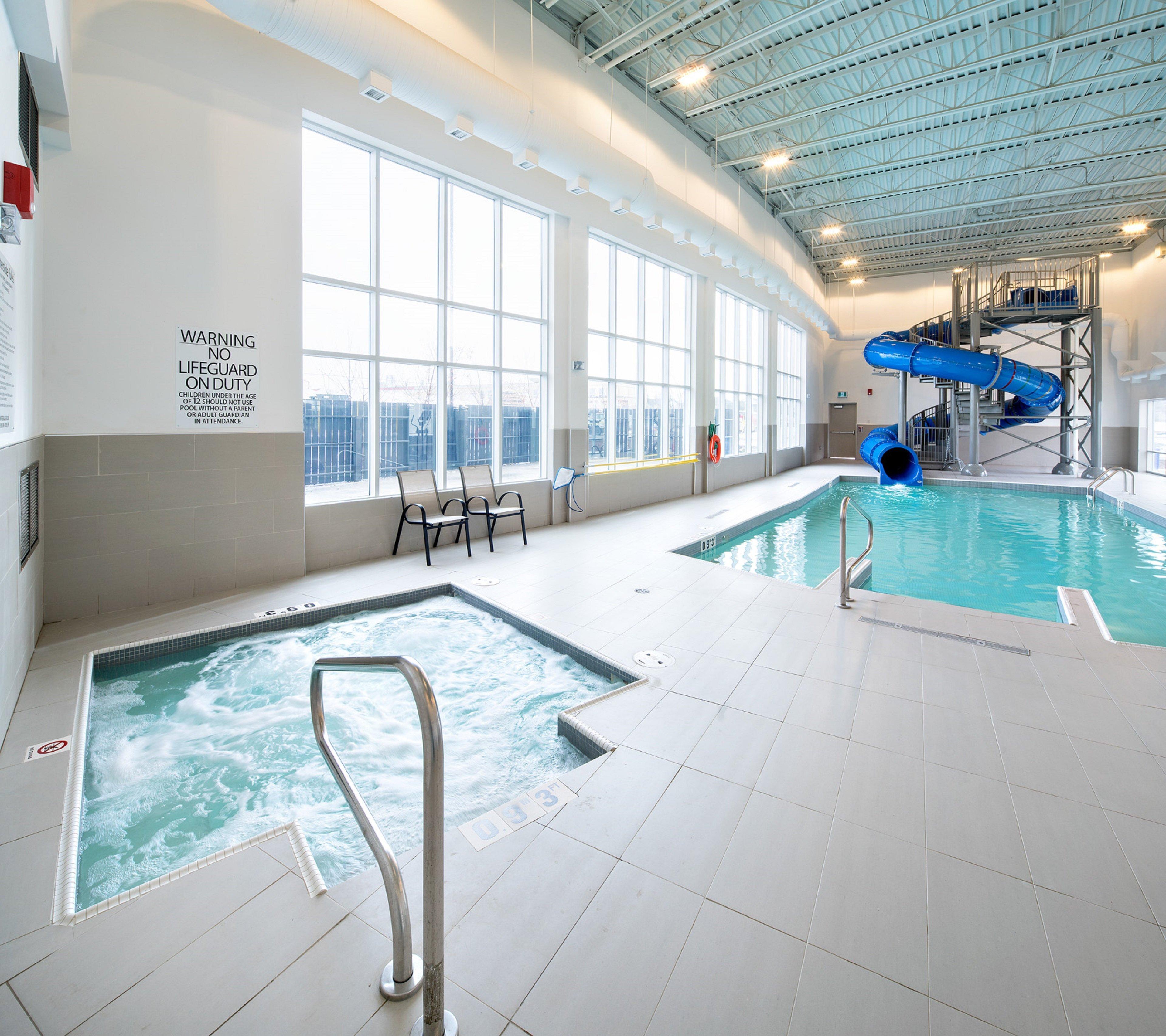 Holiday Inn Express - Red Deer North By Ihg Eksteriør billede